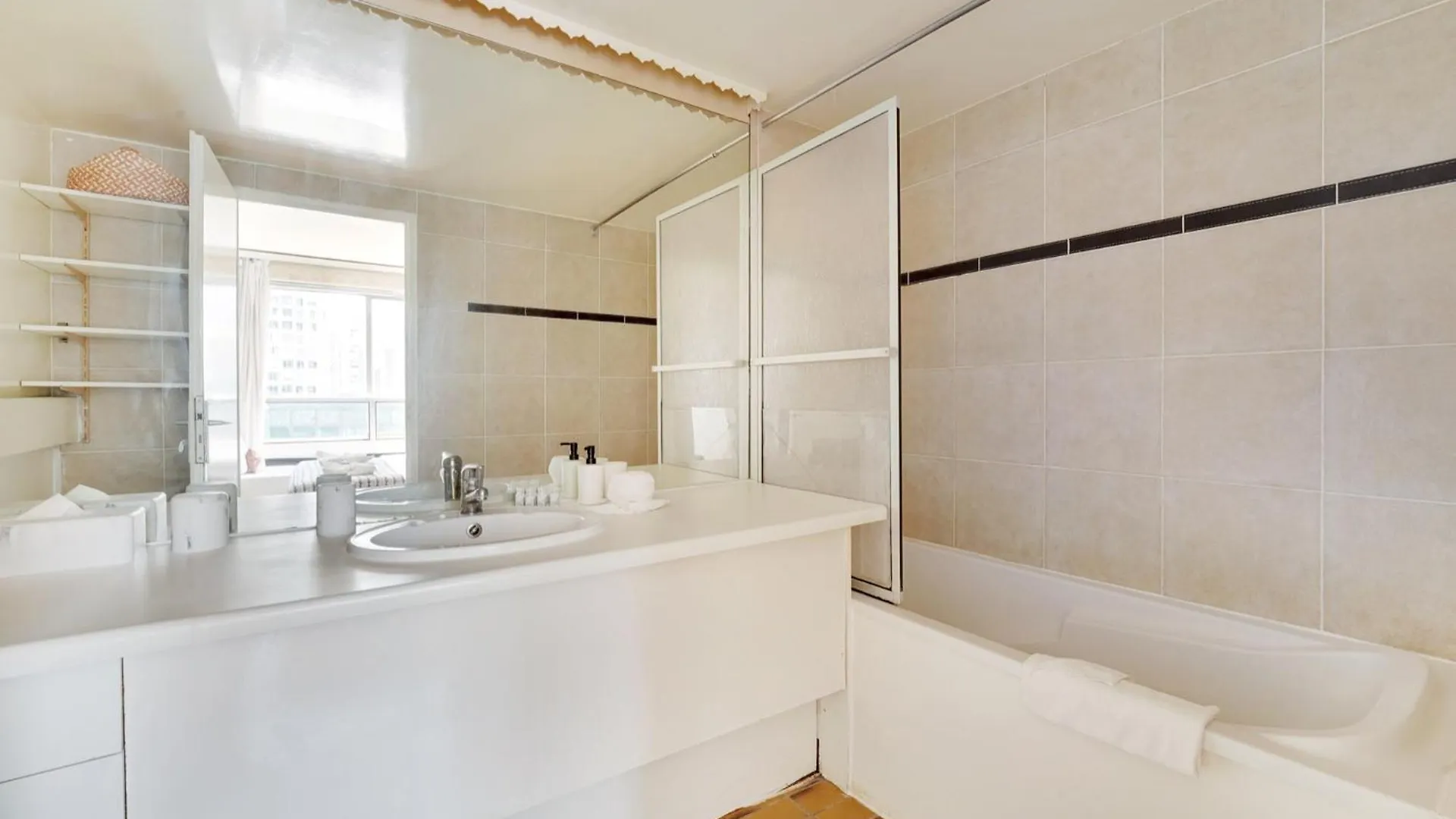 Appartement Family Seine & Spacious Flat 8Min Walk To Eiffeltower Ac Parijs